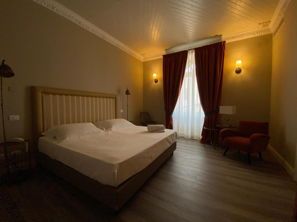 Lanterne Magiche Ortigia Hotel